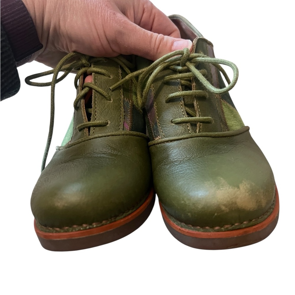 L'Artiste by Spring Step Green Patchwork Lace-Up … - image 6